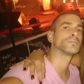 Profile photo of luismirr@msn.com